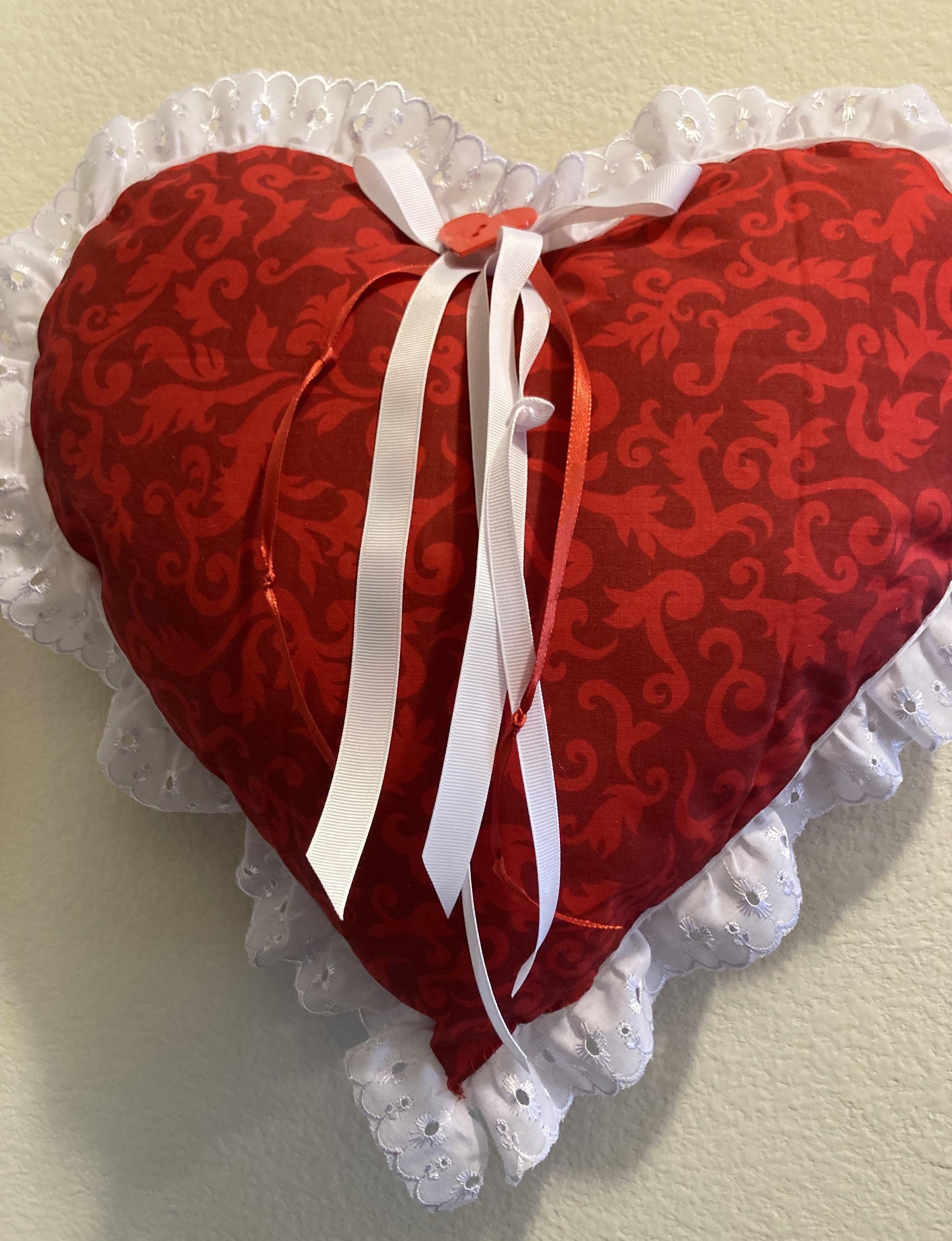 RED HEART PILLOWS Saying I Love You for Valentine's Day