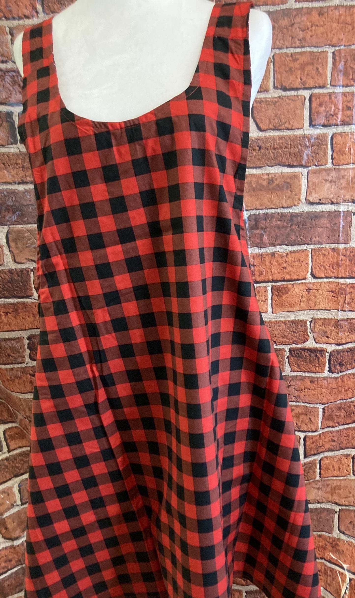 Reversible Christmas Apron: Faux Cross Stitch Reindeer, Red Black Plaid (1x-2x)